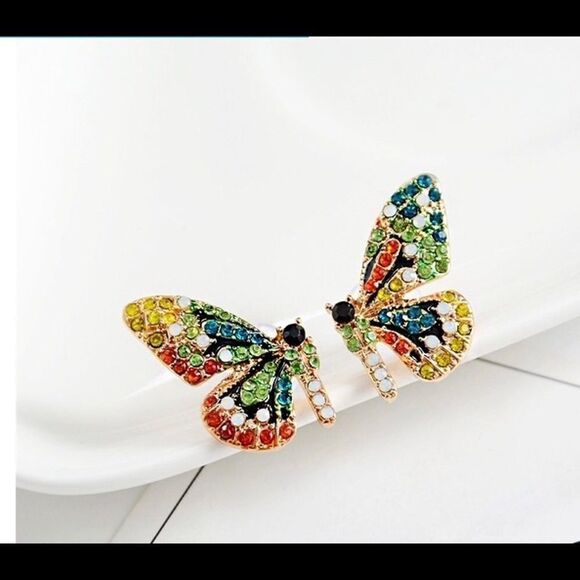 🎉🎉 HP 🎉🎉 🦋 Free People New crystal butterfly studs 🦋 - Picture 7 of 7